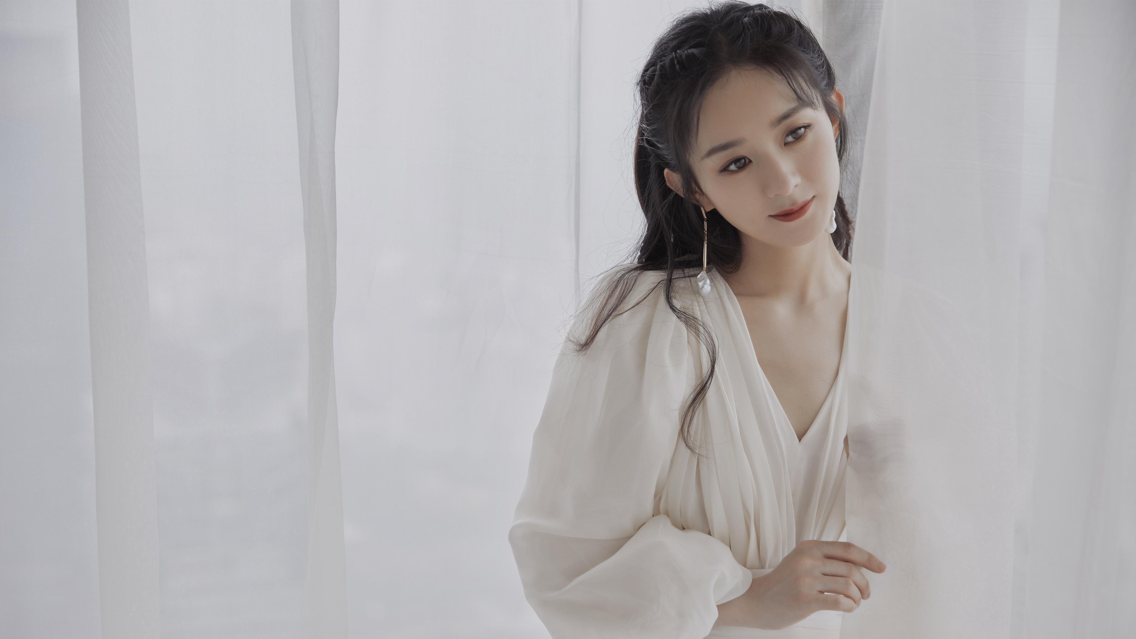 乐鱼体育平台登录-中国篮球周边产品热销文创经济潜力巨大，篮球市场