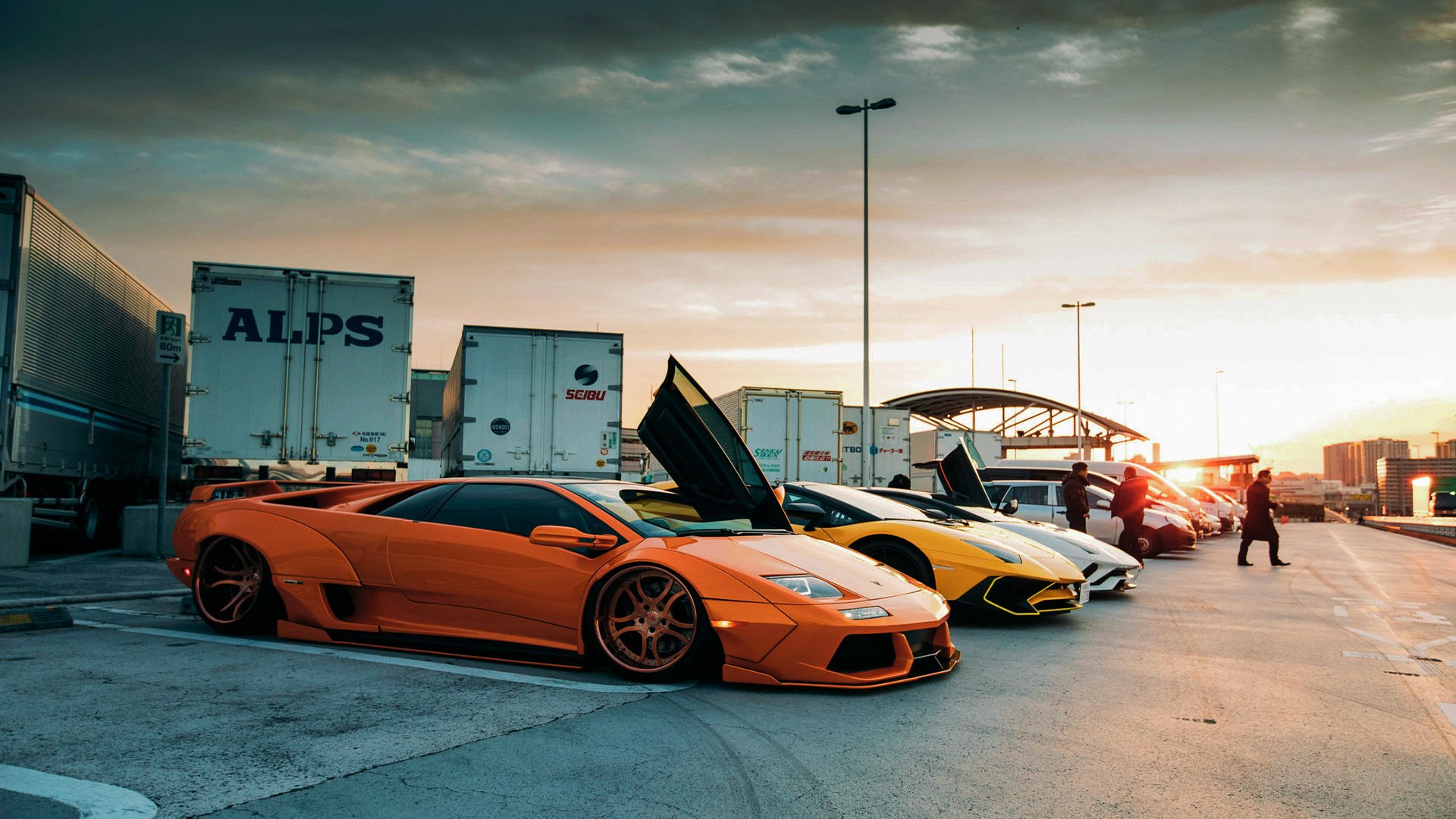 乐鱼体育app官网入口-曼联边后卫助攻频繁拉开宽度，曼联史上十大最强边后卫