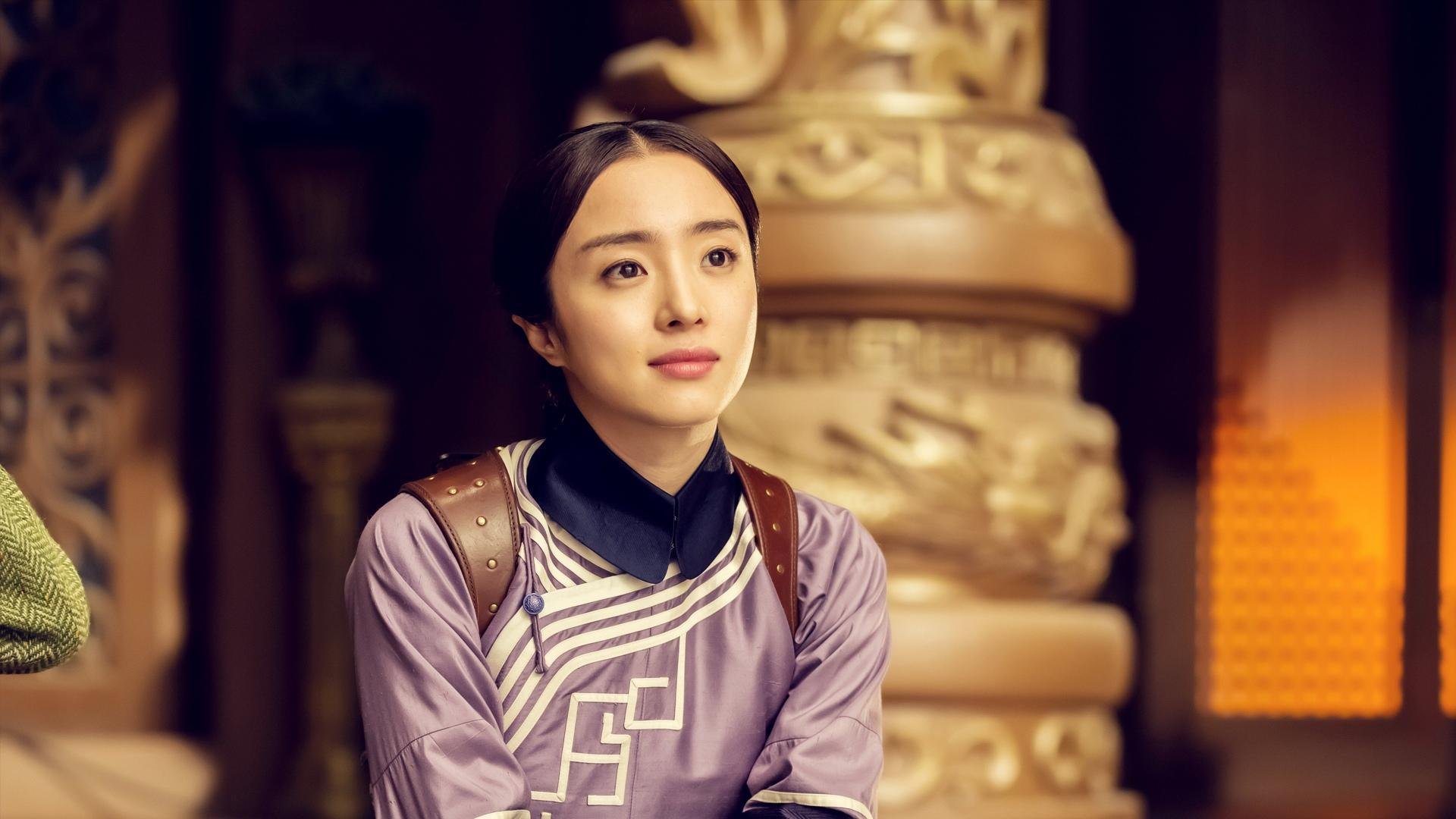 乐鱼体育app官网下载-字母哥快速转身突破直插篮下完成暴扣，字母哥进nba